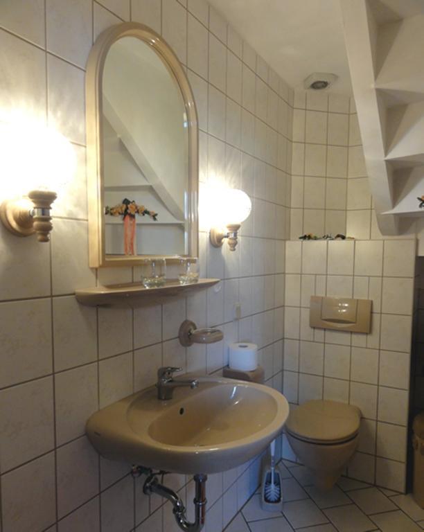Ferienwohnungen Christel Wernigerode Kamer foto